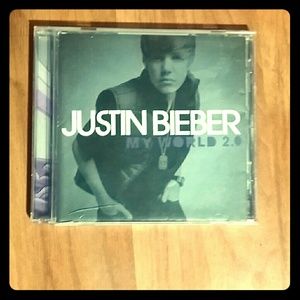 Justin Bieber my world 2.0 album
